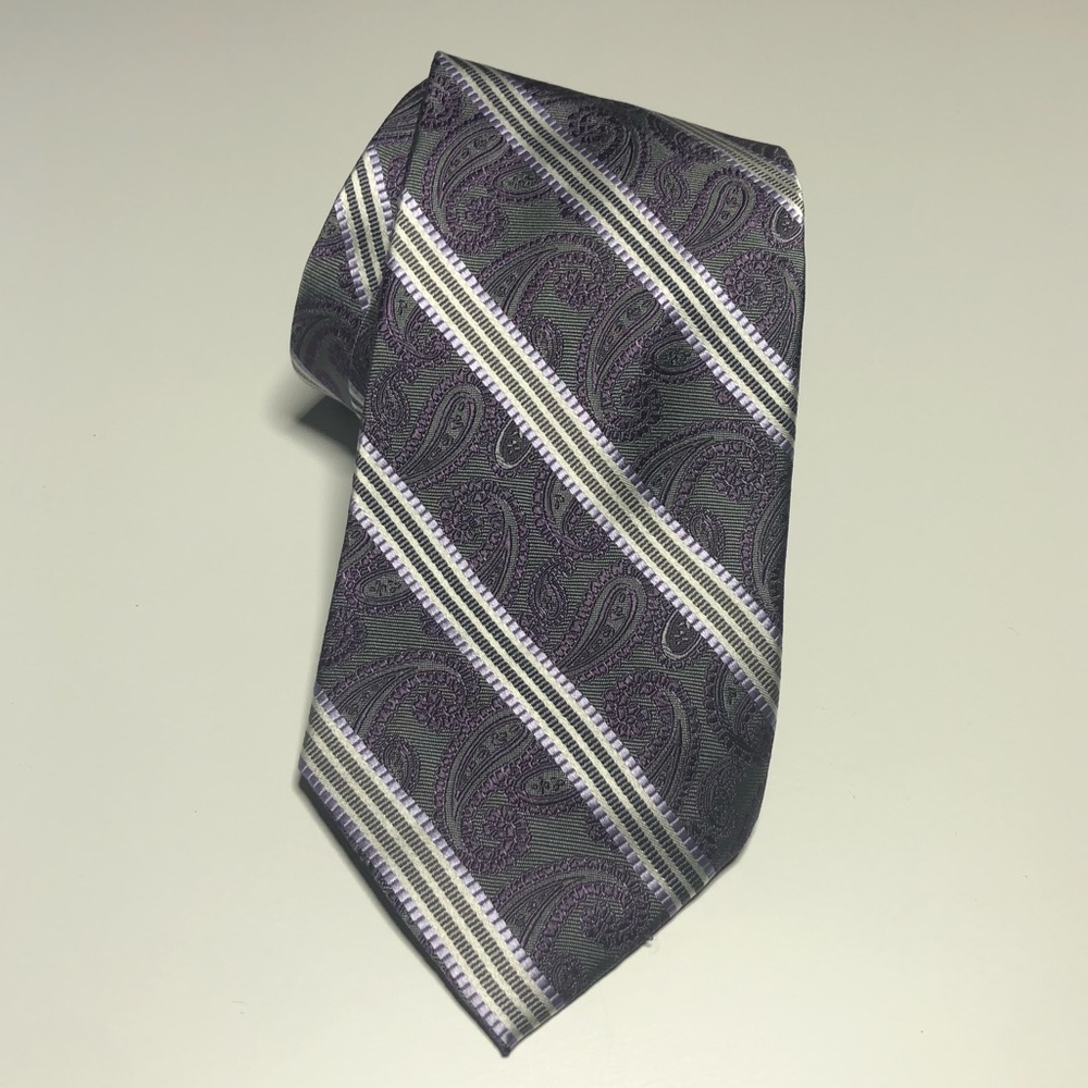 Pronto Uomo 100% Silk Tie Silver/Purple Paisley